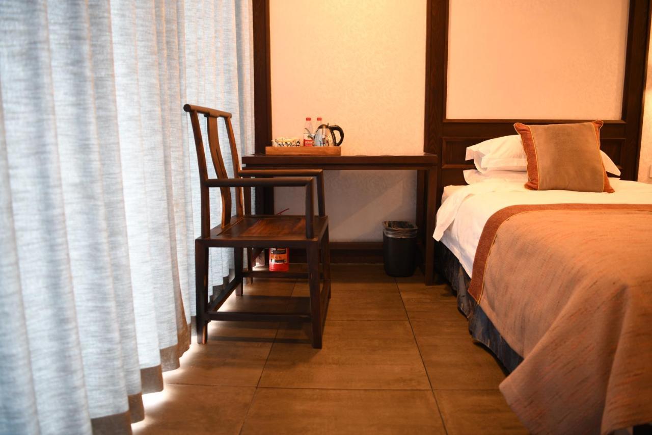 Chengde Kai Ren Hua Fu Inn Bi Shu Shan Zhuang Dian מראה חיצוני תמונה